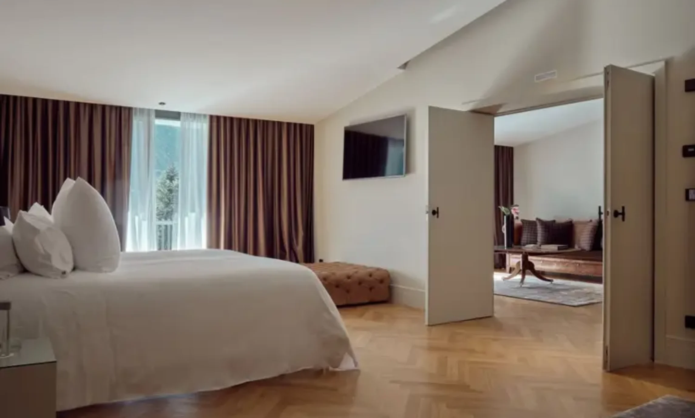 andorra-park-room-a andorra-park-room-a